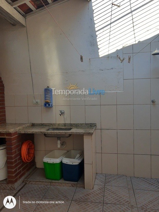 Casa para aluguel de temporada em Mongaguá (Vila Anhanguera)