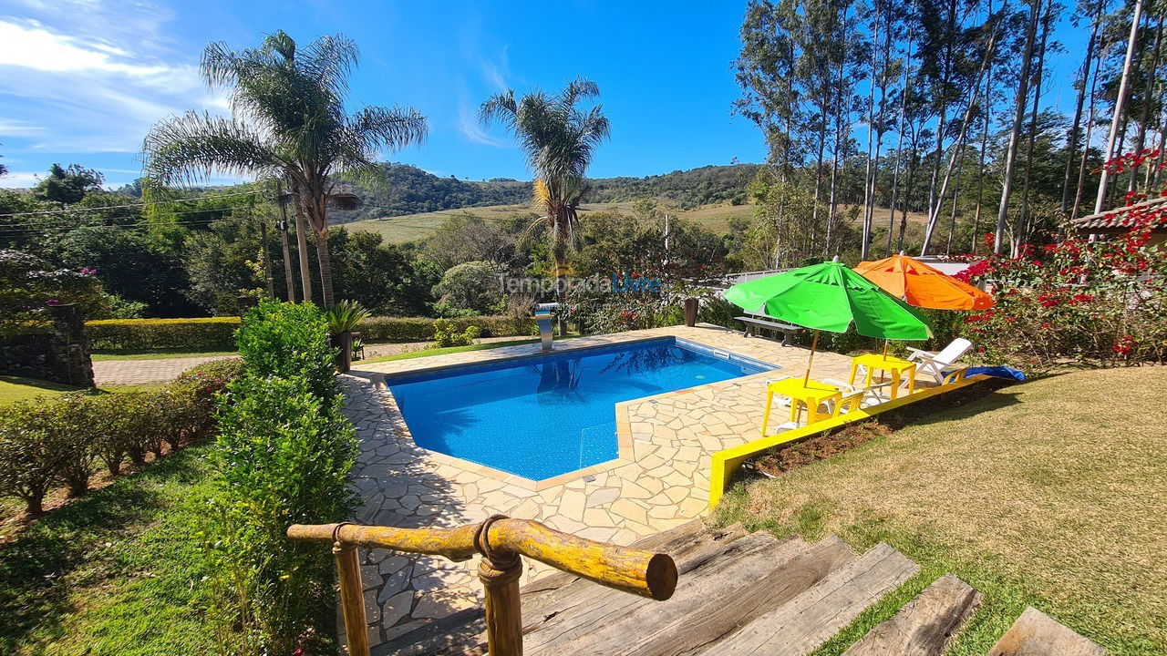 Casa para aluguel de temporada em Atibaia (Condomínio Palavra da Vida)