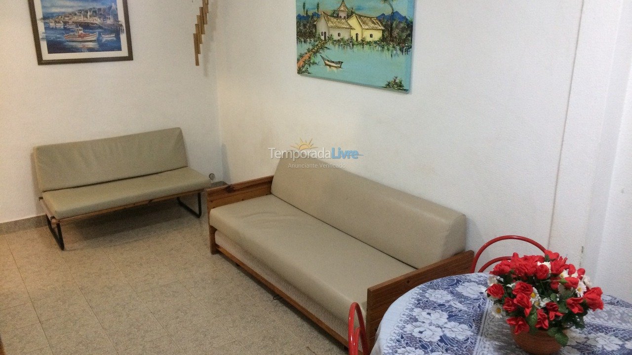 Apartamento para aluguel de temporada em Praia Grande (Canto do Forte)