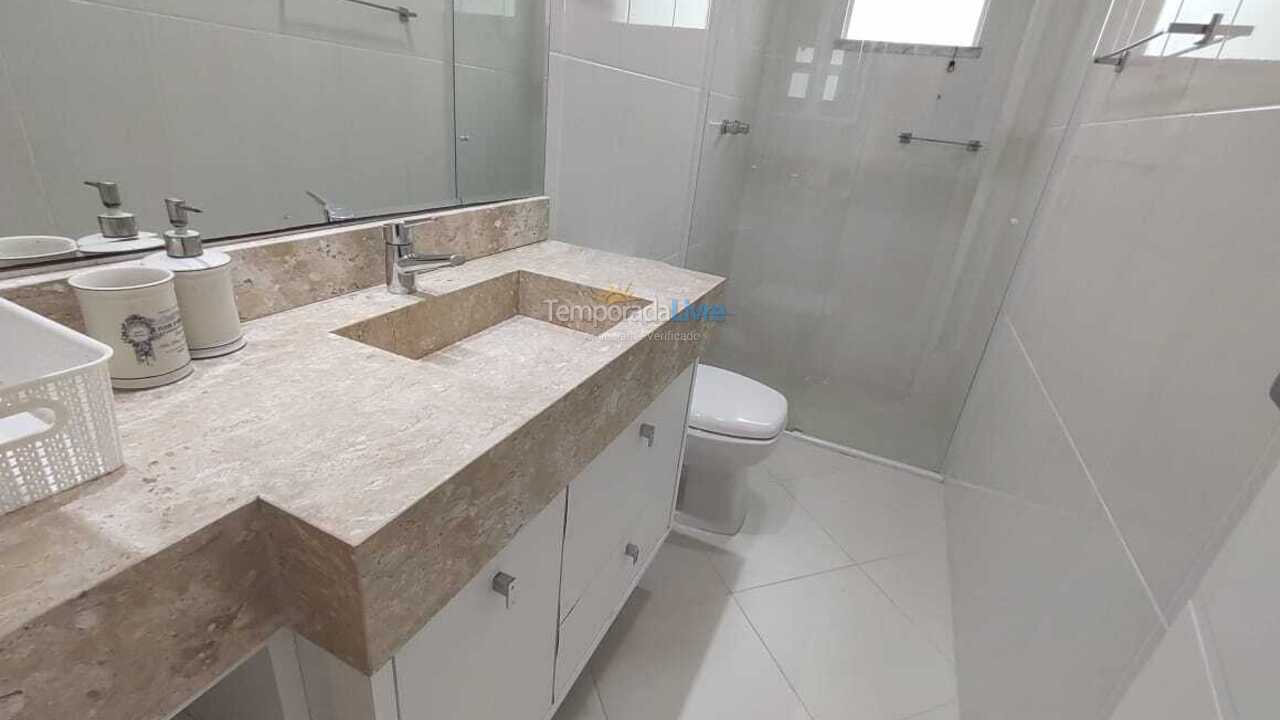 Apartamento para alquiler de vacaciones em Bombinhas (Praia de Bombas)