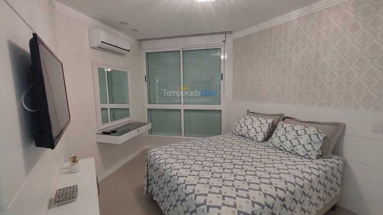 Apartamento para alquiler de vacaciones em Bombinhas (Praia de Bombas)
