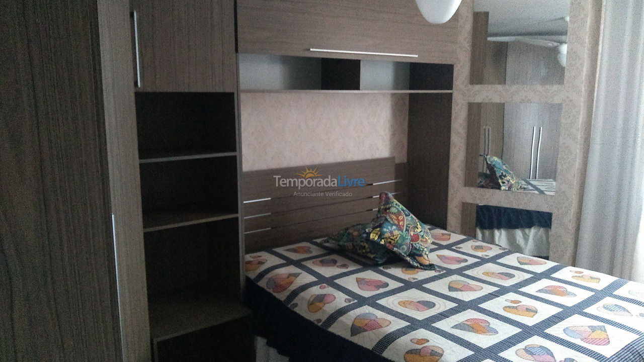 Apartment for vacation rental in Guarapari (Praia do Morro)