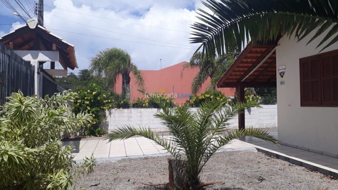 Casa para alquiler de vacaciones em Ingleses Norte (Santa Catarina)