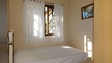 House 2 bedrooms - 600m from the sea in the English (05)