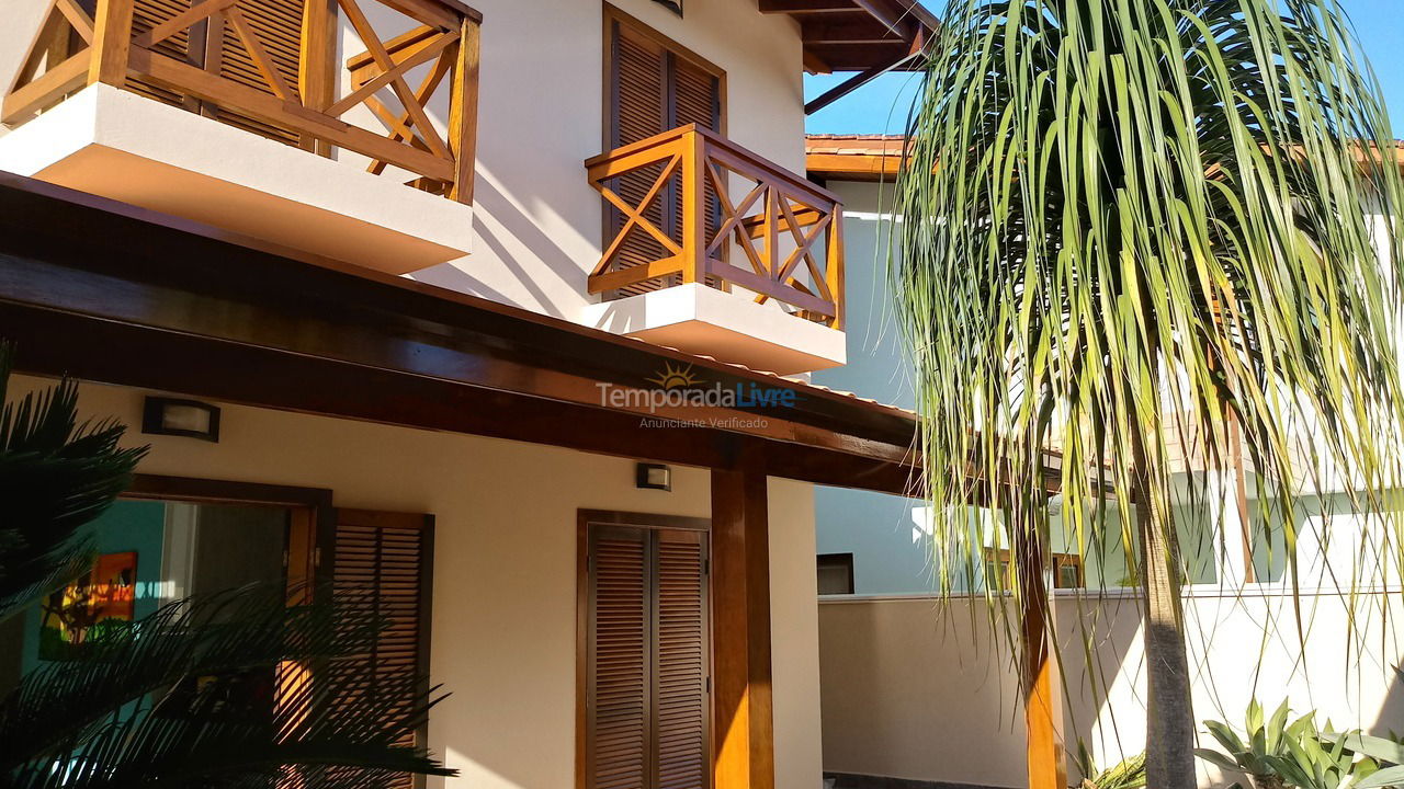 House for vacation rental in Caraguatatuba (Praia Capricórnio)