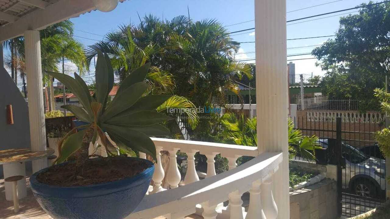 House for vacation rental in Natal (Rua Praia de Alagamar 2145)