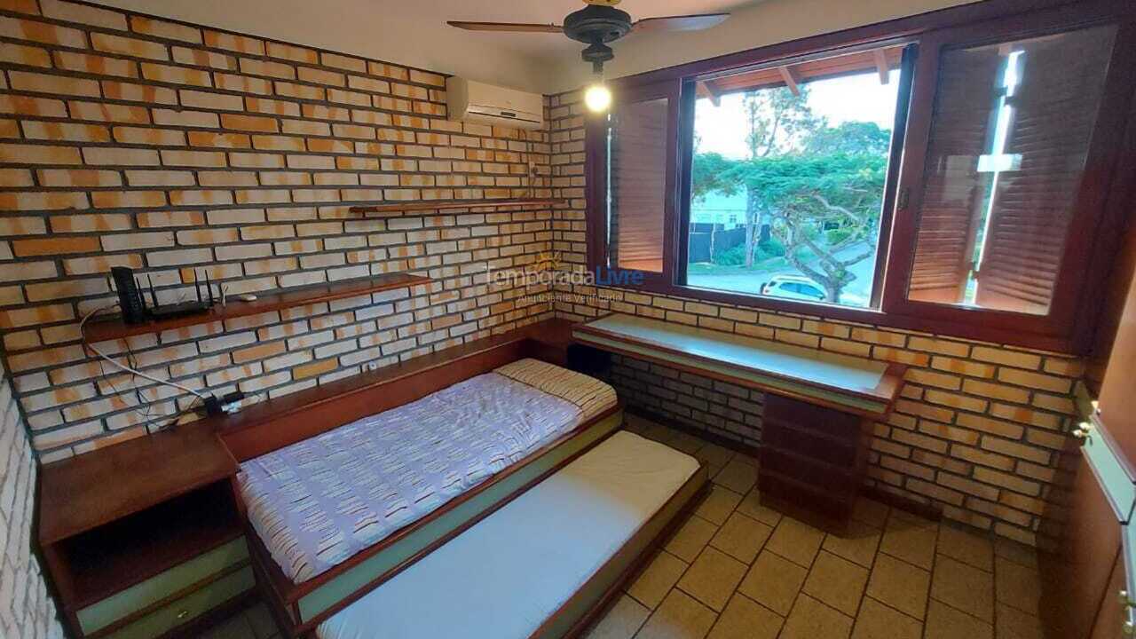 House for vacation rental in Florianopolis (Jurerê Internacional)