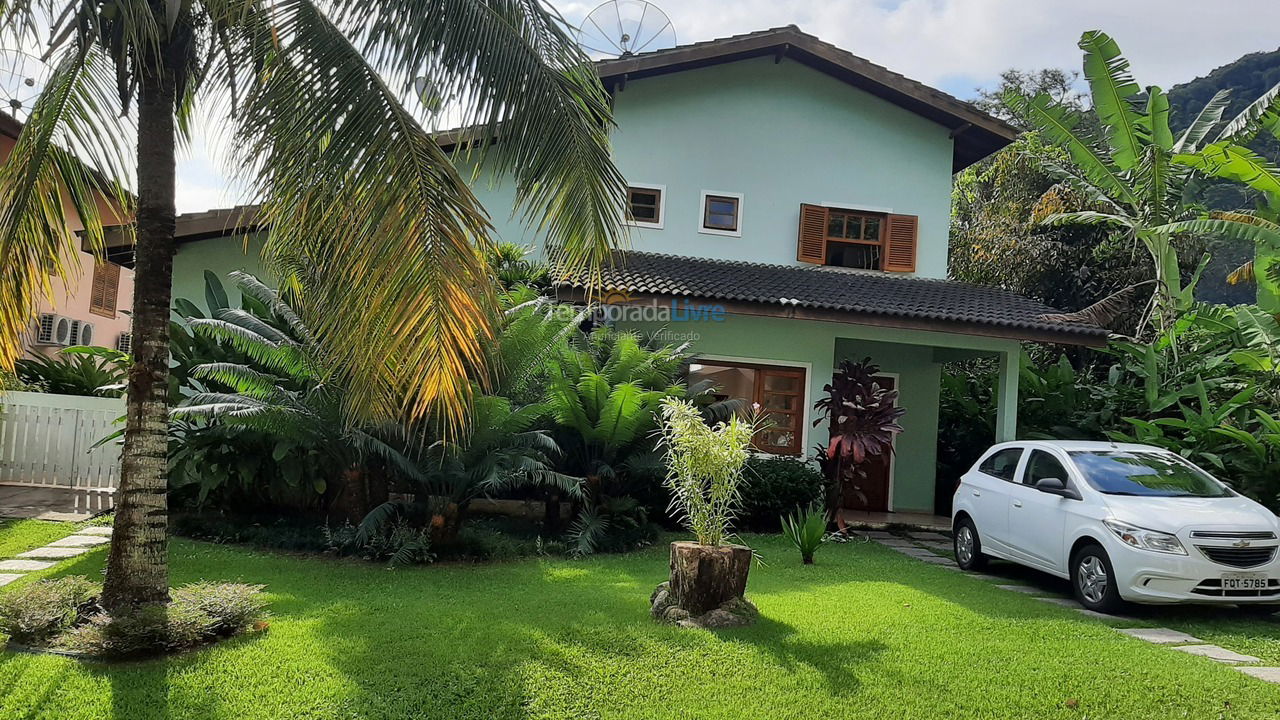 House for vacation rental in São Sebastião (Toque Toque Pequeno)