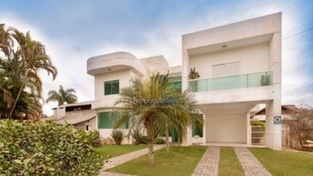 Casa para alquiler de vacaciones em Florianopolis (Jurerê Internacional)