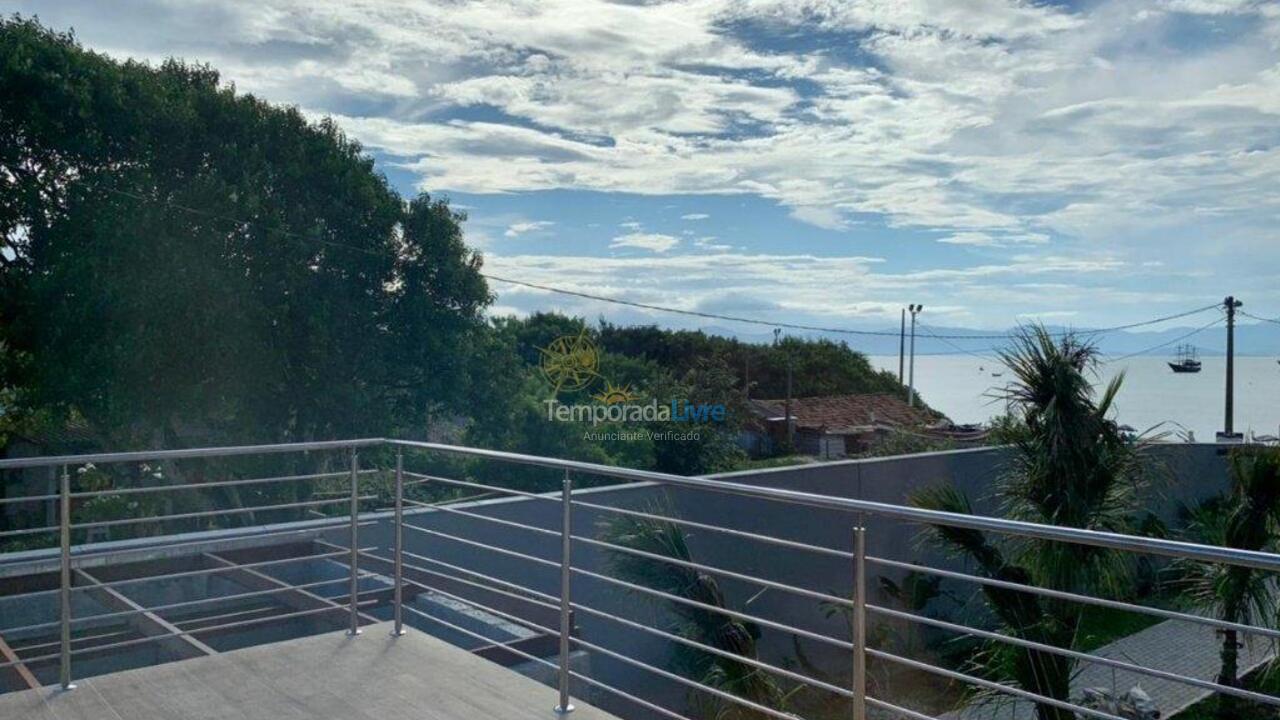 Casa para aluguel de temporada em Florianópolis (Cachoeira do Bom Jesus)