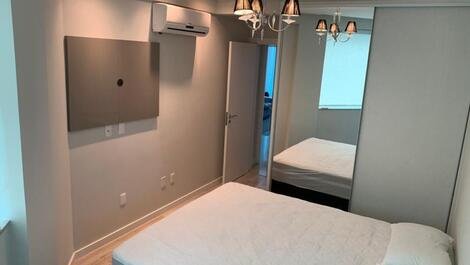 Suite 01 com cama box de casal e ar