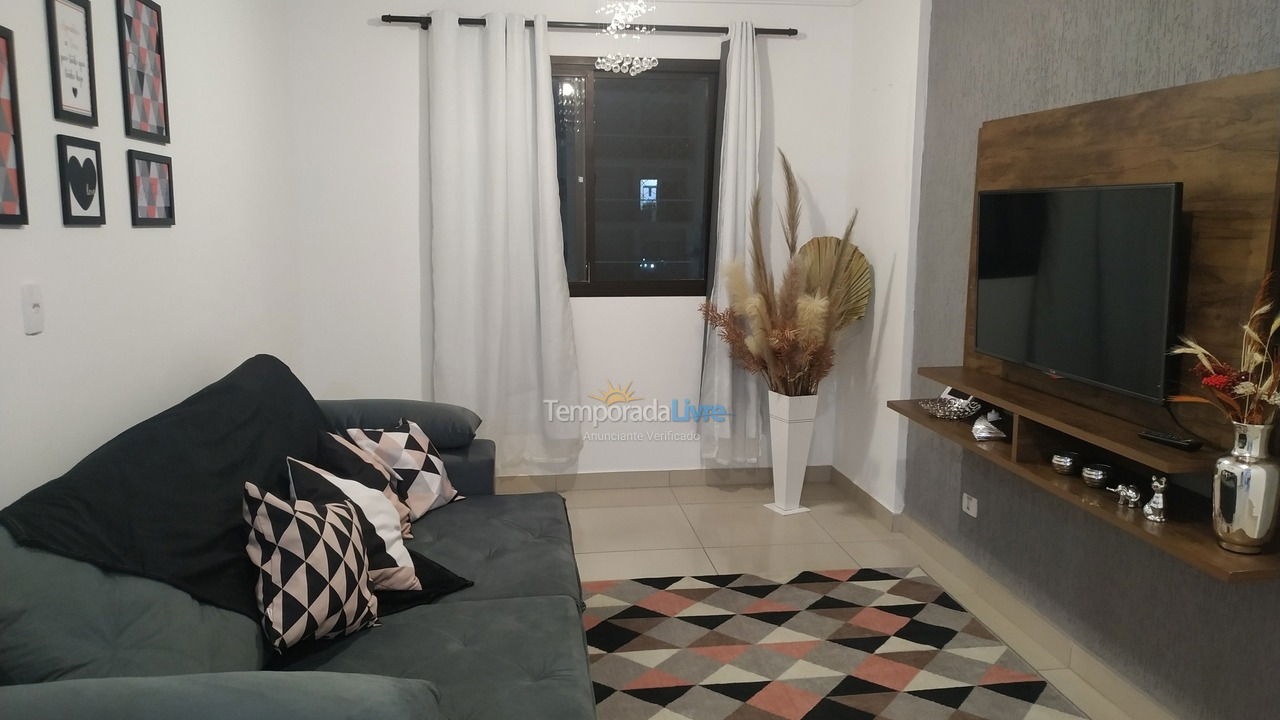 Apartamento para aluguel de temporada em Guarujá (Enseada)