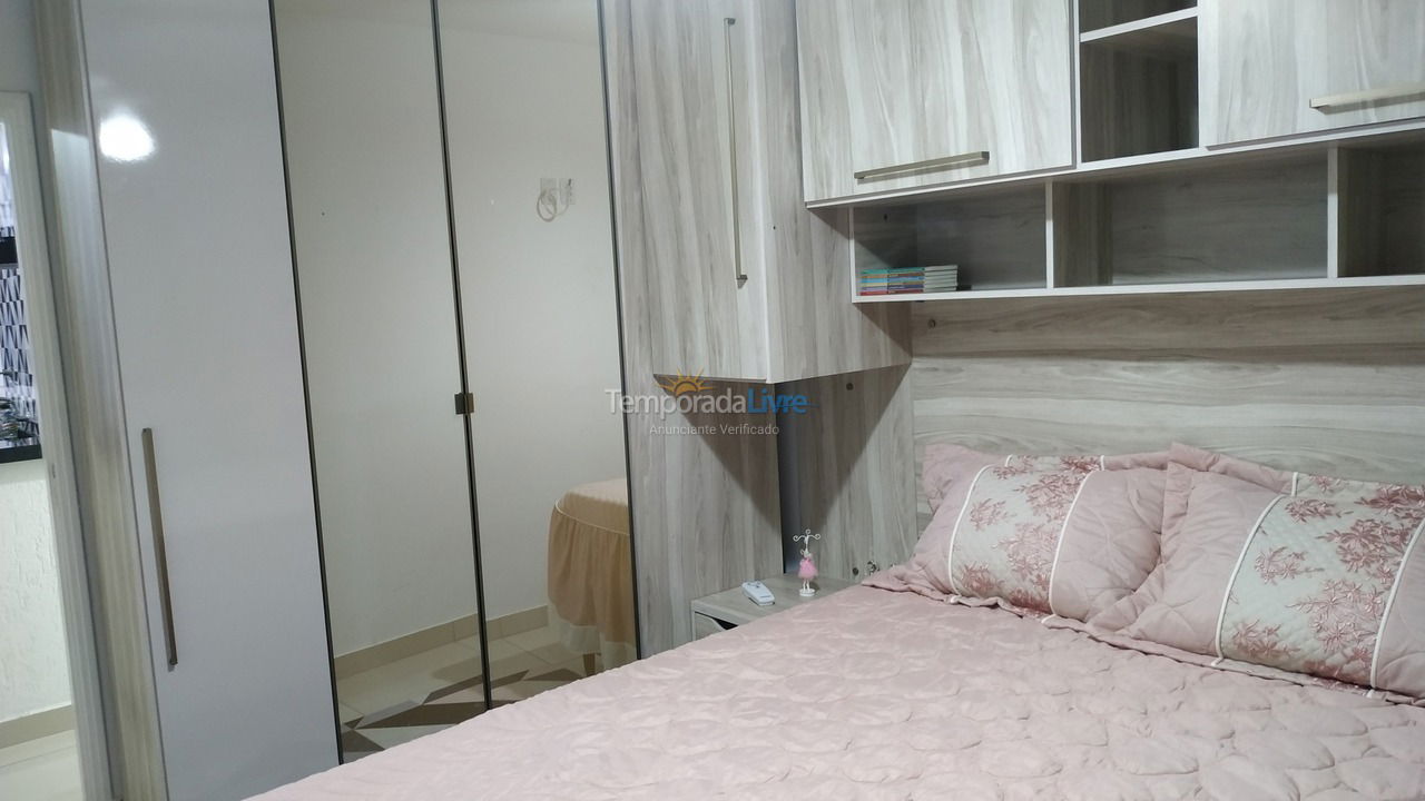 Apartamento para aluguel de temporada em Guarujá (Enseada)