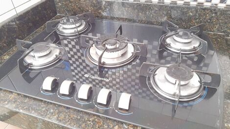 Dormitorio completo y sala de estar, a metros de la orilla más asombrosa