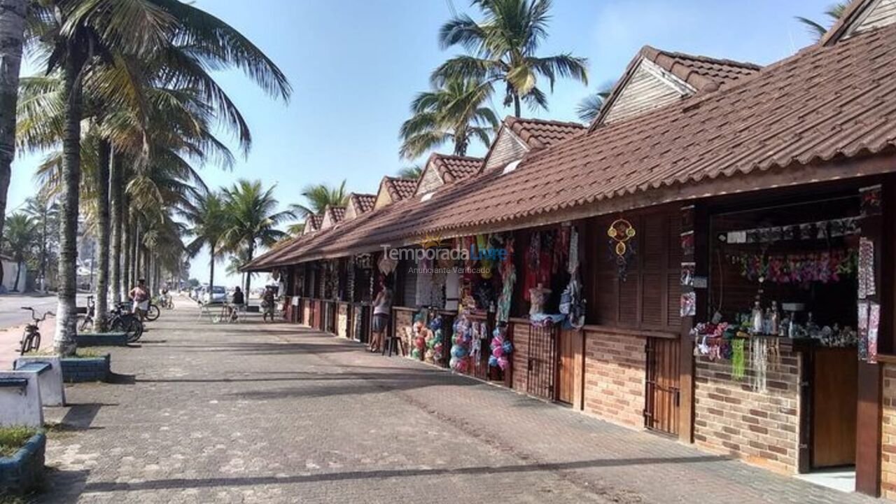 Casa para alquiler de vacaciones em Mongaguá (Balneario Itaguai)