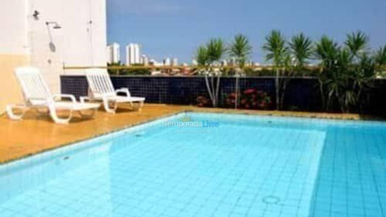 Apartamento para aluguel de temporada em Salvador (Caminho das árvores)
