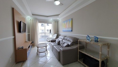 Apartamento de 4 dormitorios en la playa de Bombinhas. Gran ubicación!