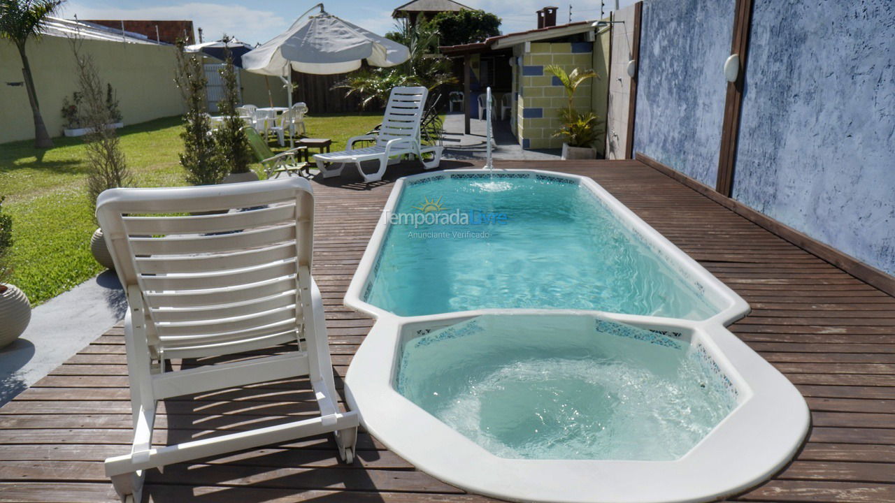 Casa para aluguel de temporada em Florianopolis (Praia dos Ingleses)