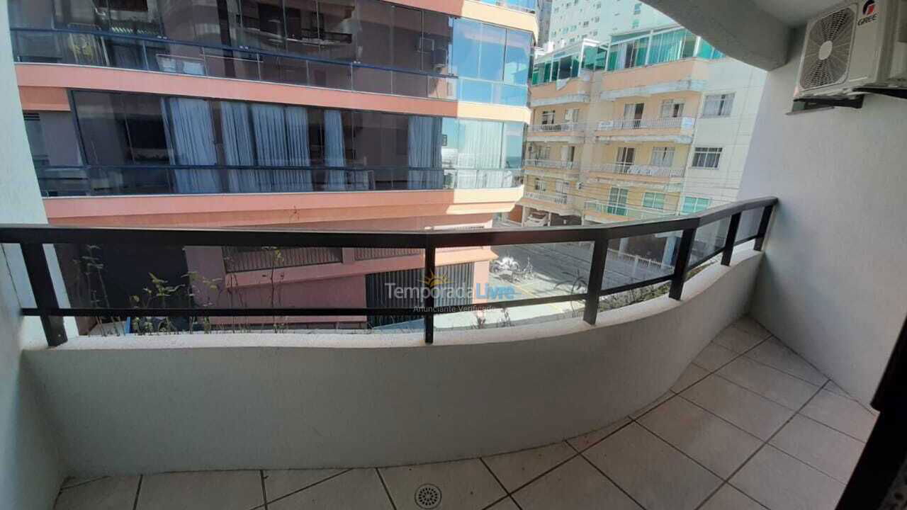 Apartamento para aluguel de temporada em Itapema (Meia Praia)