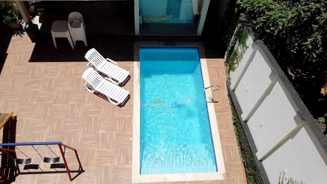 House for vacation rental in Guarapari (Praia das Castanheiras)