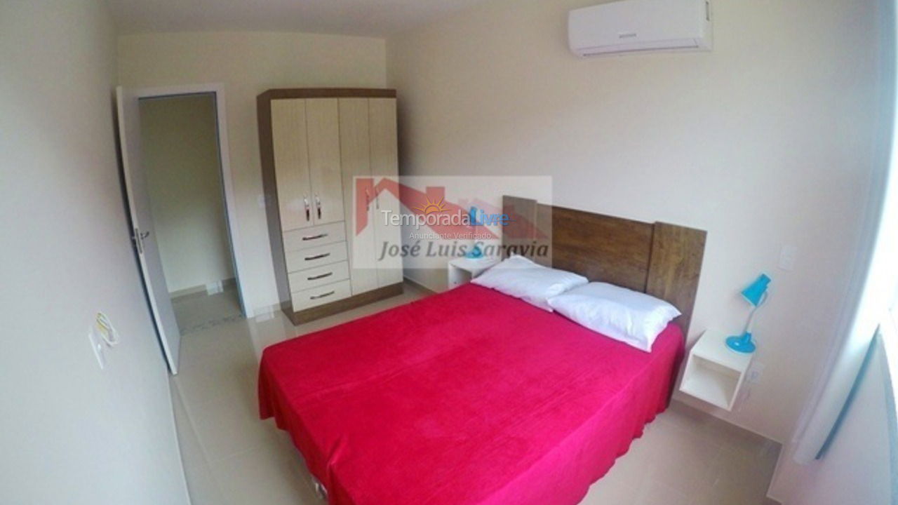 Apartment for vacation rental in Bombinhas (Praia de Bombas)