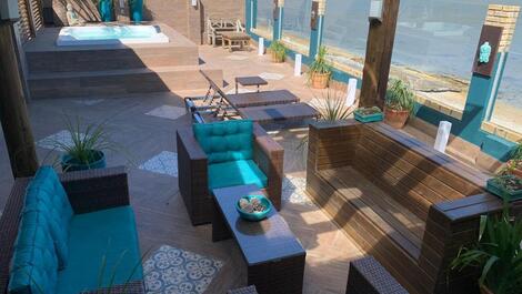 House with Jacuzzi in front of Lagoa - SEASON RENTAL