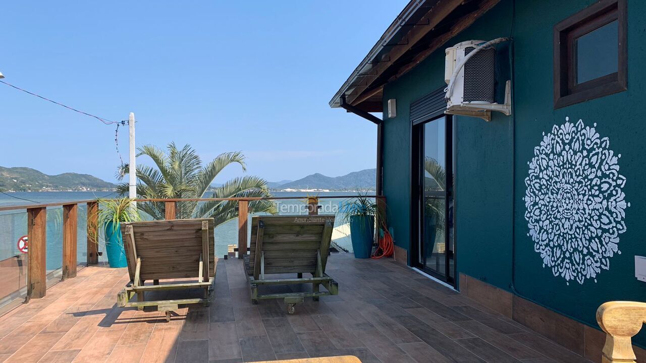 House for vacation rental in Florianópolis (Barra da Lagoa)