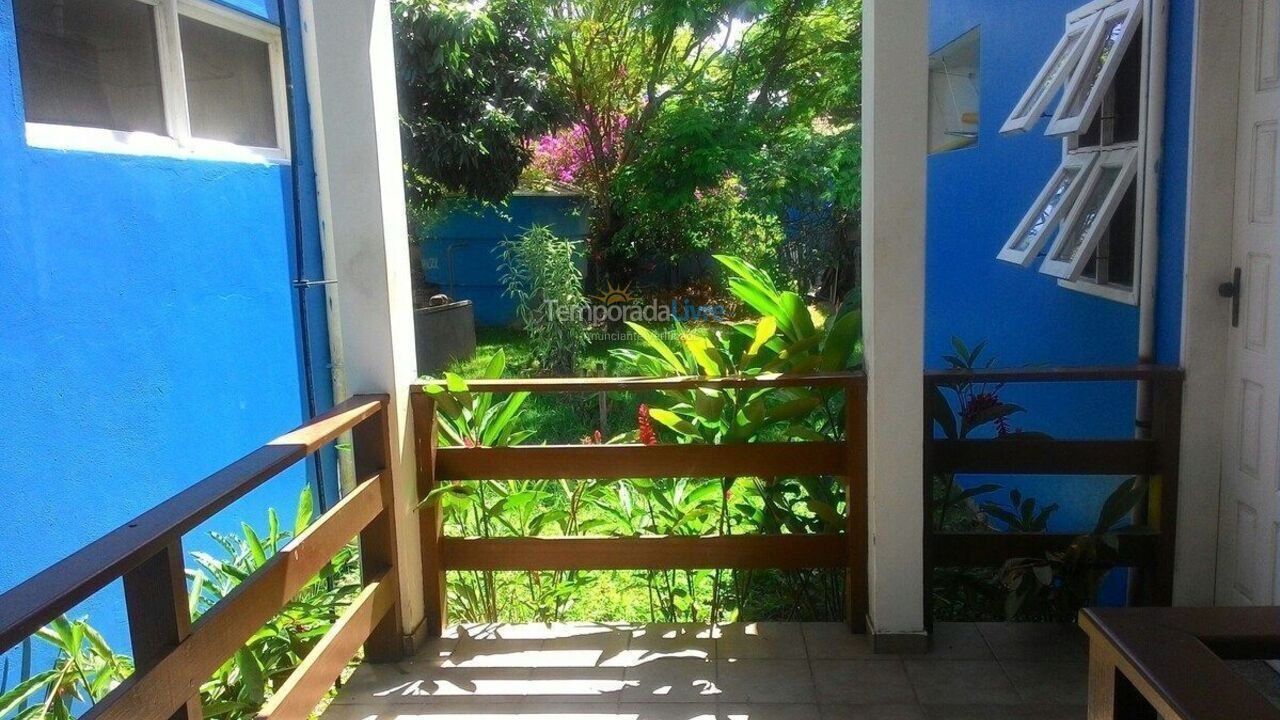 Apartamento para aluguel de temporada em Taperapuan (Bahia)