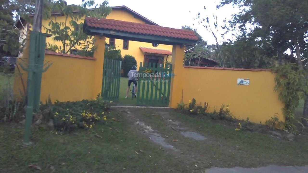 Casa para aluguel de temporada em Pindamonhangaba (Piracuama)