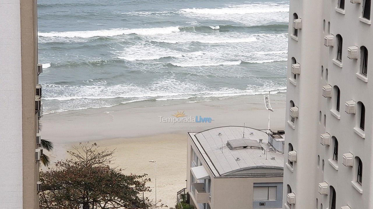 Apartamento para aluguel de temporada em Guarujá (Pitangueiras)