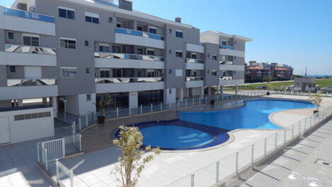 Beautiful apartment in condominium on praia dos Ingleses