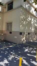 EXCELENTE APARTAMENTO 2 QUARTOS 4 MINUTOS ANDANDO ATÉ A PRAIA DO FORTE