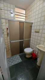 EXCELENTE APARTAMENTO 2 QUARTOS 4 MINUTOS ANDANDO ATÉ A PRAIA DO FORTE