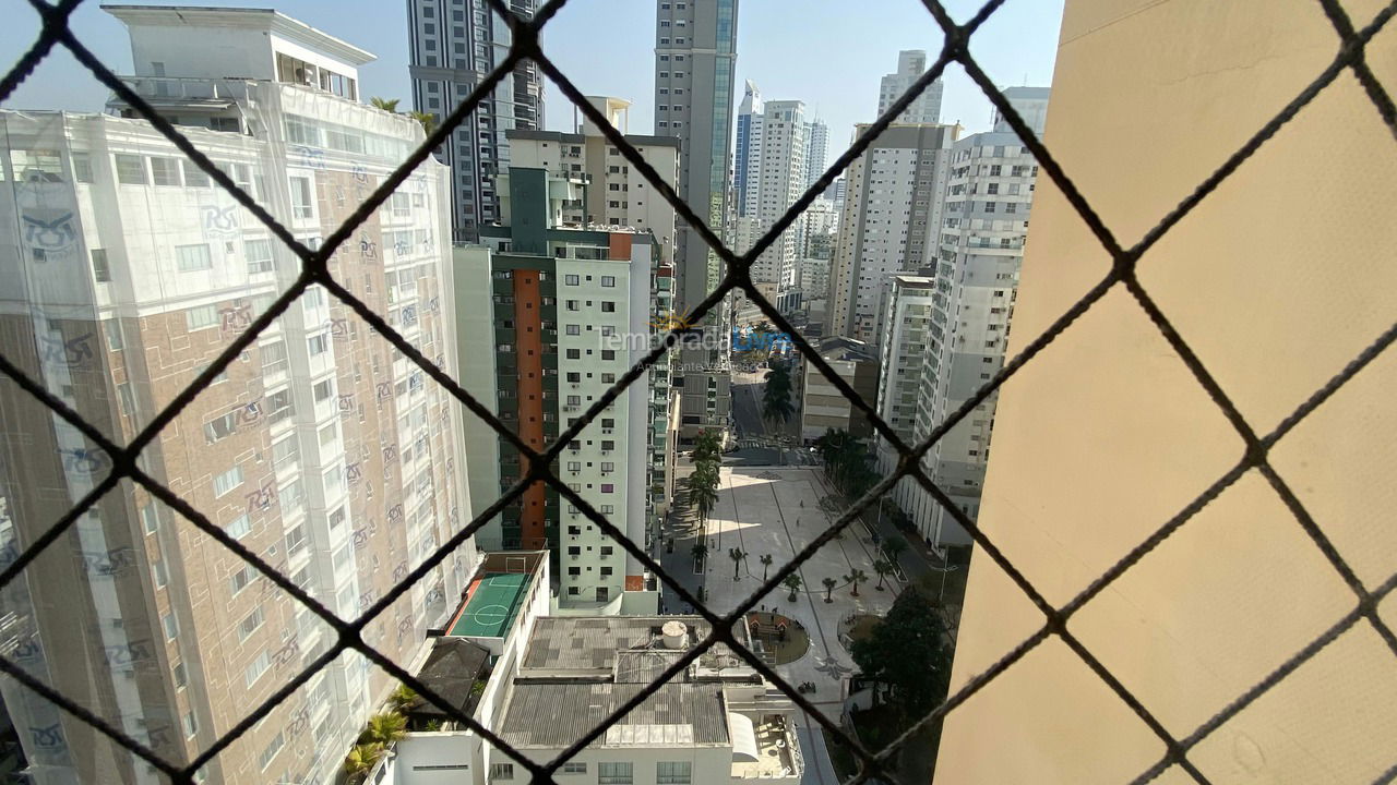 Casa para aluguel de temporada em Balneário Camboriú (Praia Central)