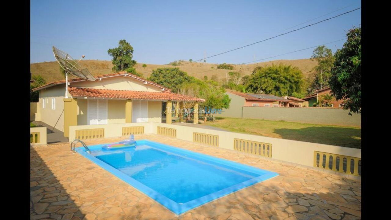 Casa para alquiler de vacaciones em Socorro (Pompéia)