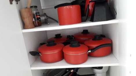 Cozinha panelas e louças completa !!!
