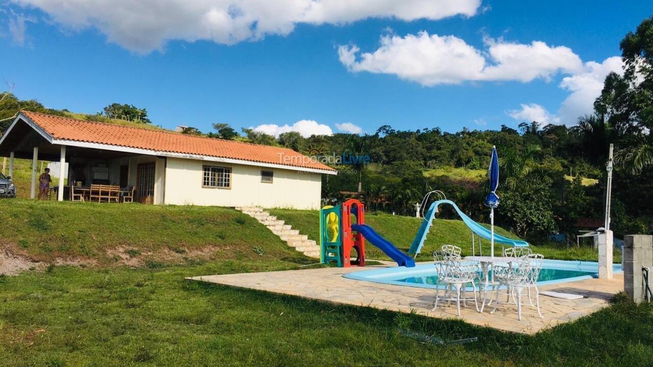 Ranch for vacation rental in Porangaba (Porangaba)