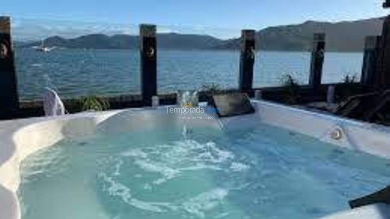 House for vacation rental in Florianópolis (Barra da Lagoa)