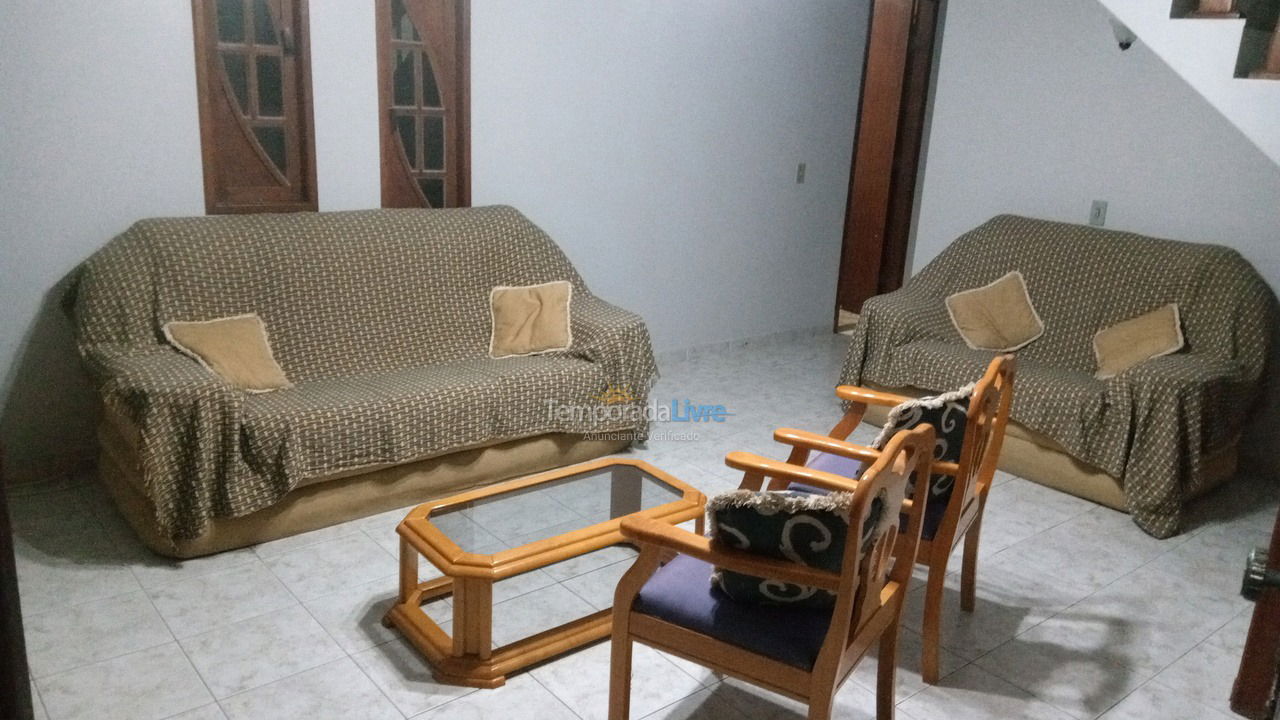 House for vacation rental in Rio das Ostras (Colinas)
