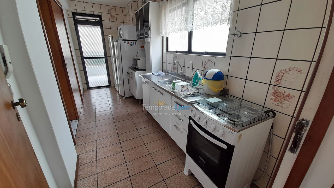 Apartamento para aluguel de temporada em Balneário Camboriú (Centro)