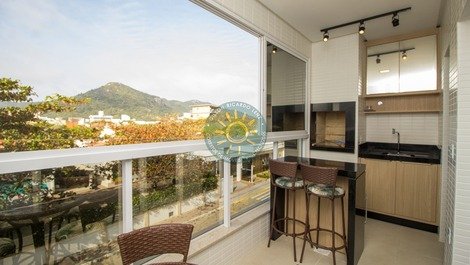 Apartamento com 2 suítes 100mts da praia de Canto Grande - Bombinhas