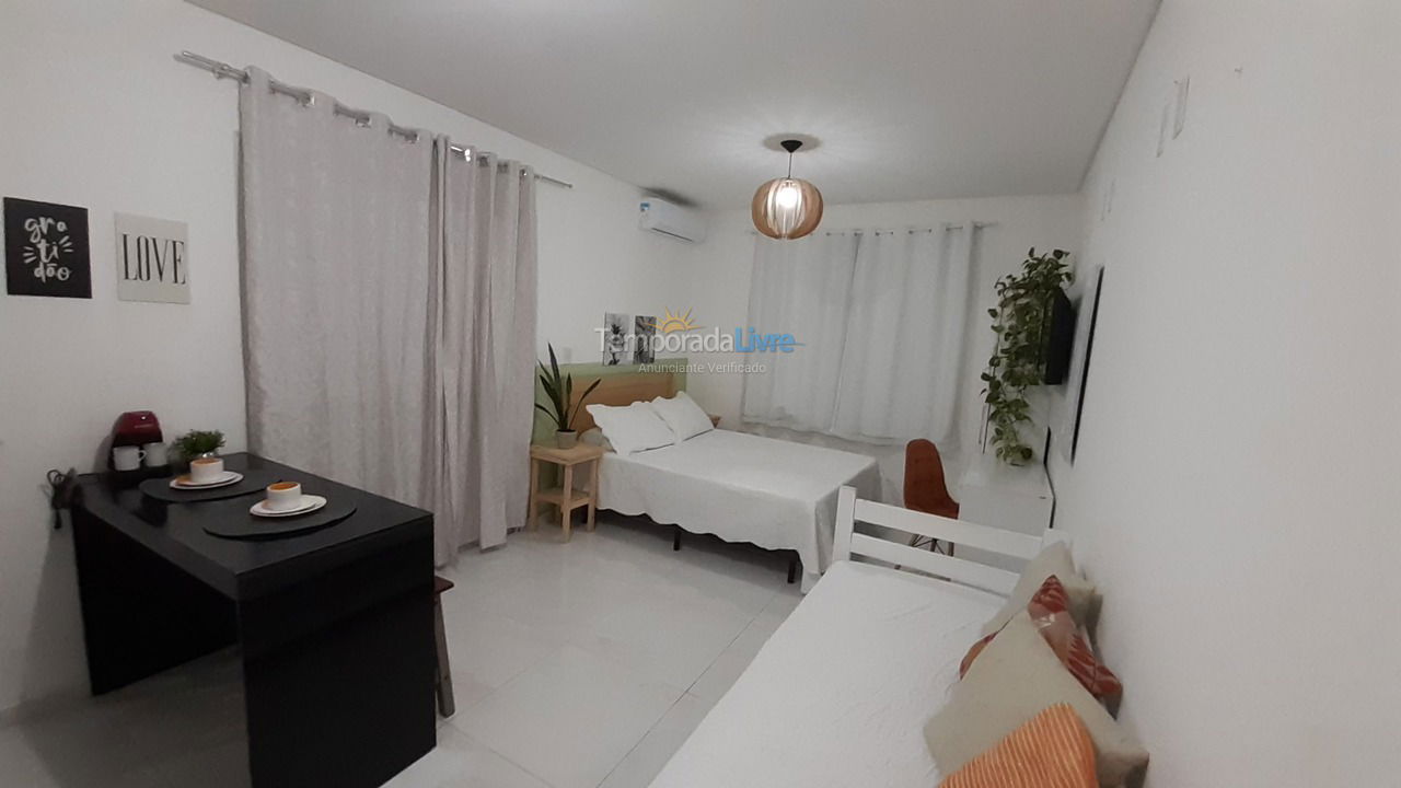 Apartamento para aluguel de temporada em Florianopolis (Campeche)