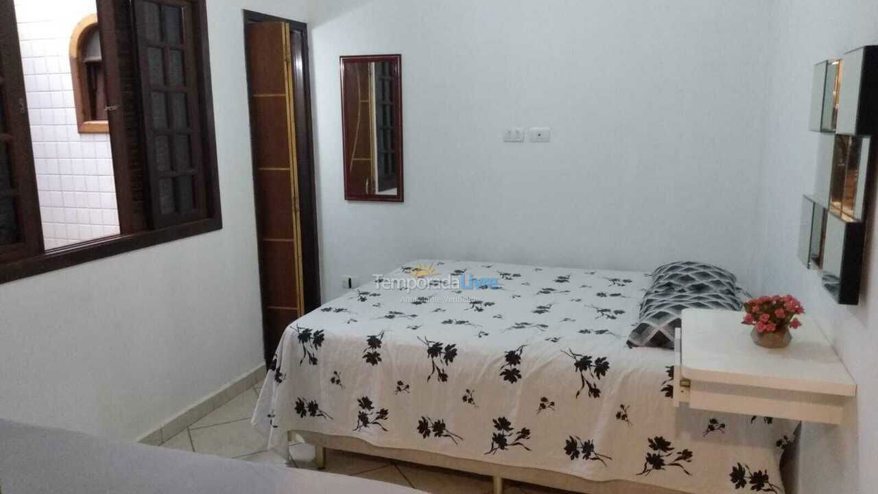 House for vacation rental in Guarujá (Tombo)