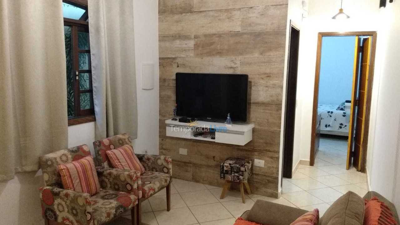 Casa para aluguel de temporada em Guarujá (Tombo)