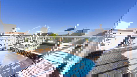 Piscina ao ar livre privativa