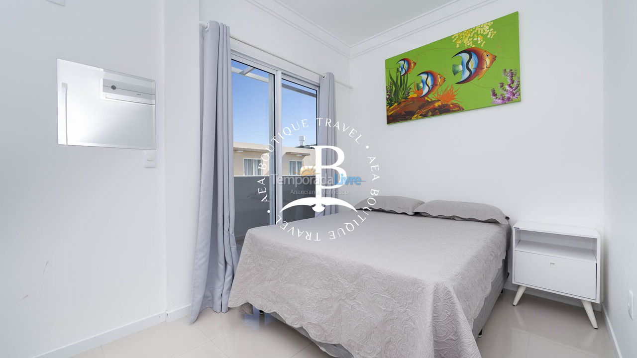 Apartamento para aluguel de temporada em Bombinhas (Praia de Bombas)