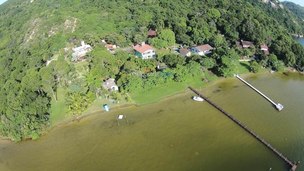 House for vacation rental in Florianópolis (Praia Mole)