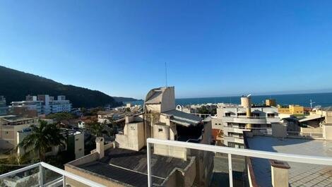 PENTHOUSE WITH 3 BEDROOMS AND SEA VIEW AT BOMBASBOMBINHAS BEACH/SC