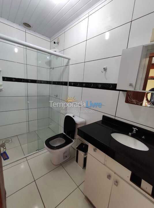 Apartamento para aluguel de temporada em Garopaba (Centro)