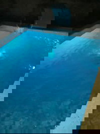 Piscina adulto a noite